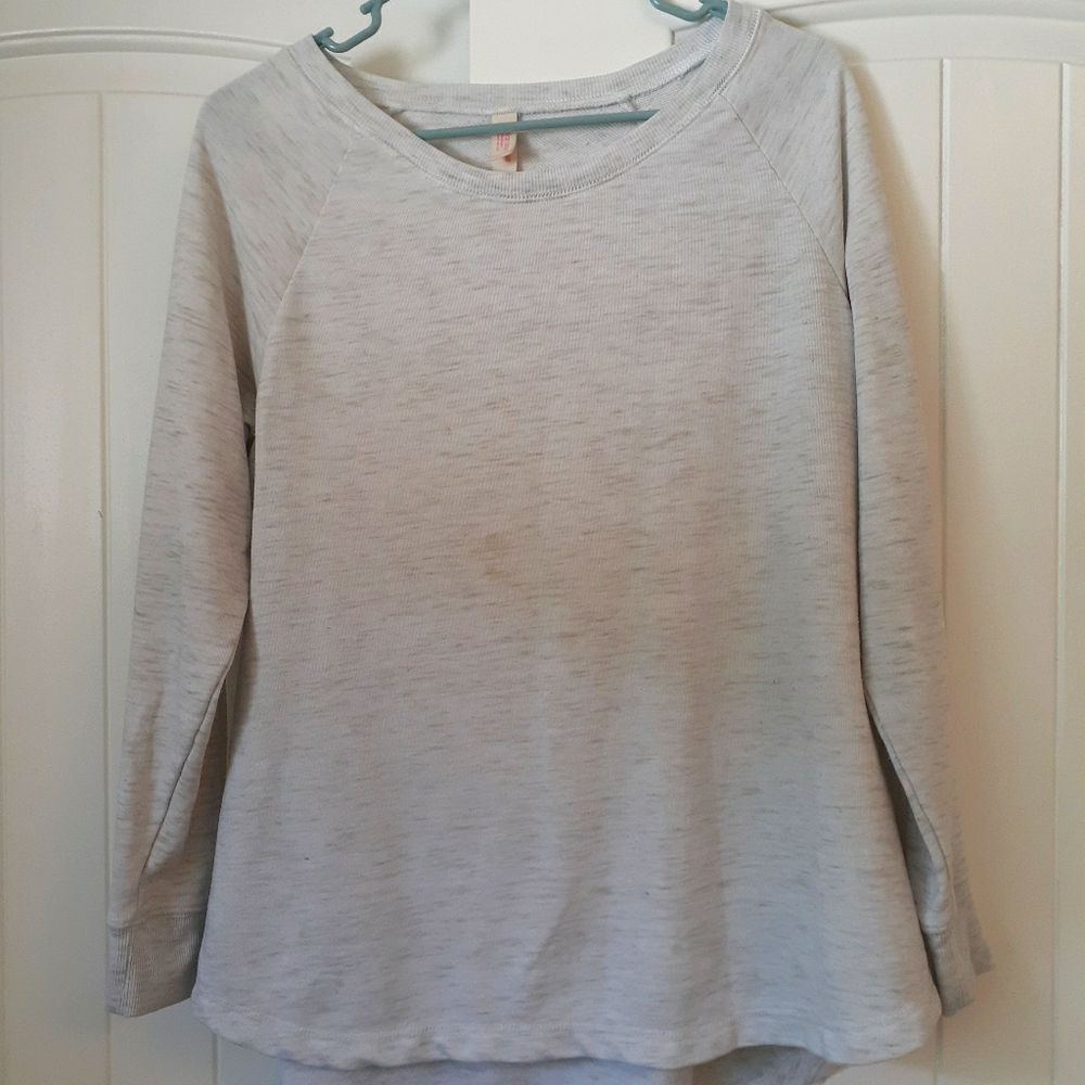 Long sleeved top